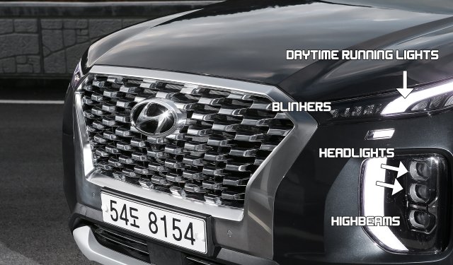 Hyundai-Palisade-headlights2.jpg